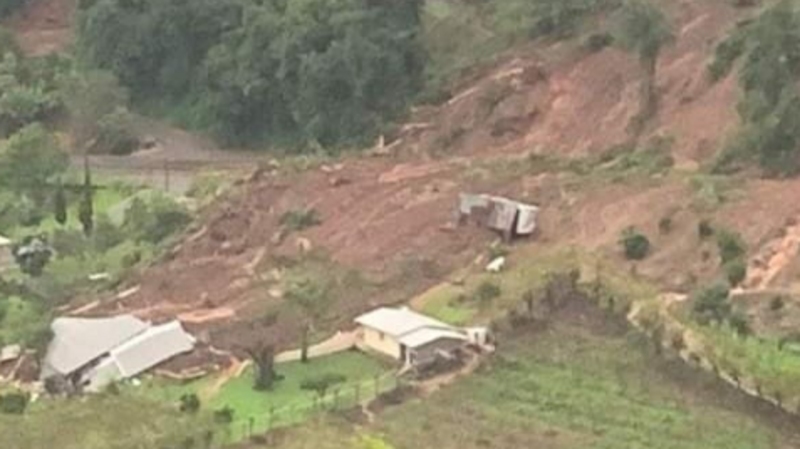 Ajuda para Família Boldrini  recomeçar sua casa