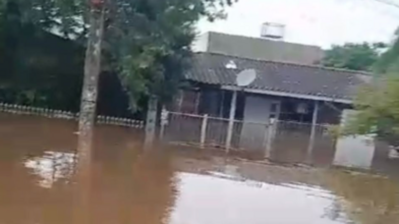 Ajude nossos familiares moradores de Canoas - RS