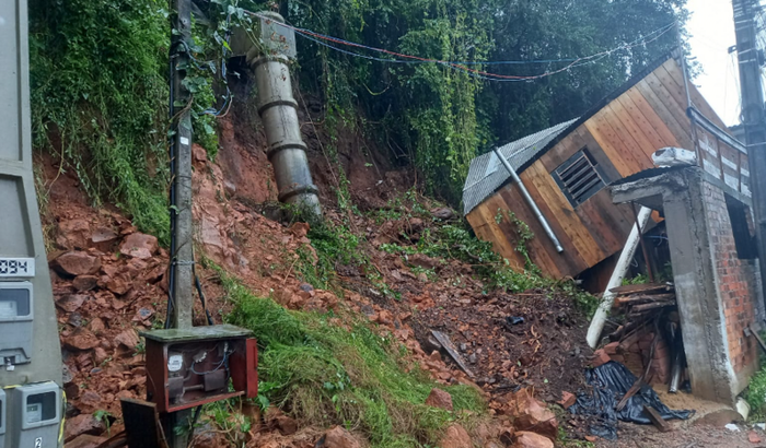 Em Prol Reconstrução da Casa do Evangelista Jelson Mateus