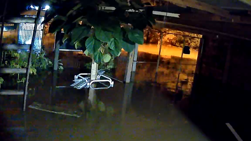 Auxílio à Família do Tio Sérgio e Eloi  Alagamento em Canoas, RS