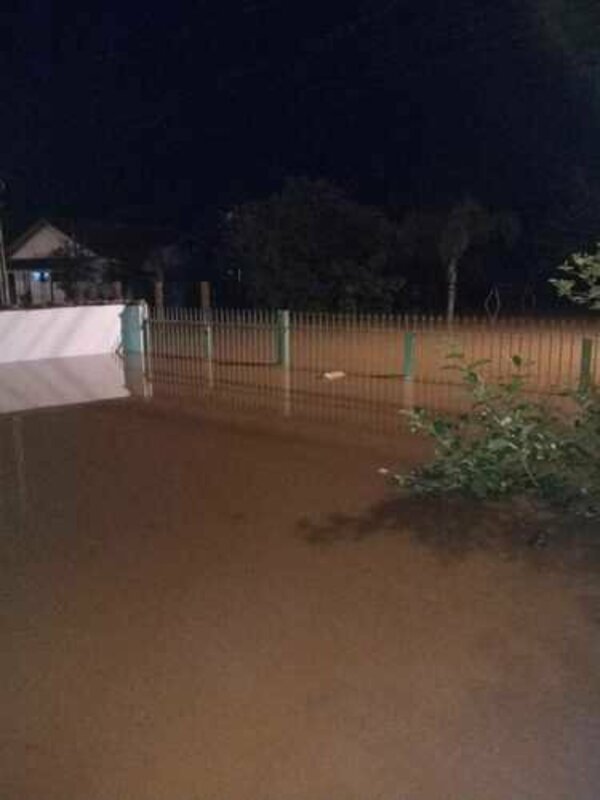 RECONSTRUÇÃO DA CASA PERDIDA NA ENCHENTE