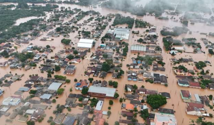 Ajude recuperar minhas coisas que perdi na enchente em são Sebastião do caí RS 