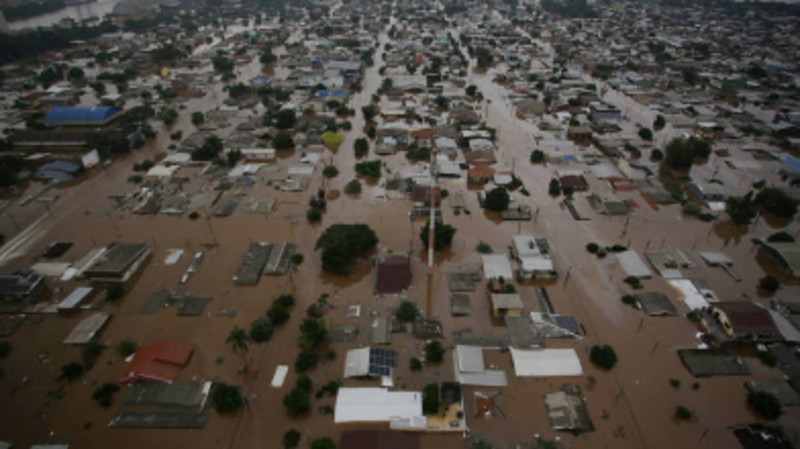 Recomeço para familiares que perderam tudo em Canoas RS