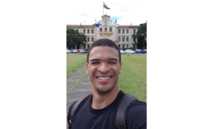 Apoie o Intercâmbio Acadêmico de Laion em Portugal