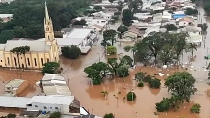Meus sogros perderam tudo nas enchentes do RS
