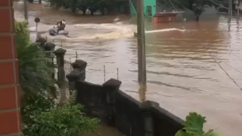 Ajuda Família Rodrigues