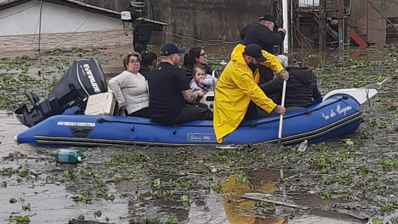 Ajude minha família reconstruir seu lar