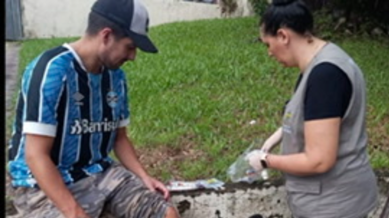 SOS meu  irmao perdeu a casa dele na enchente em Porto Alegre.