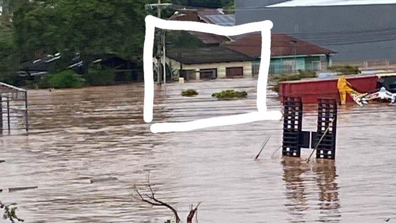Ajuda para recuperação da casa perdida na enchente RS