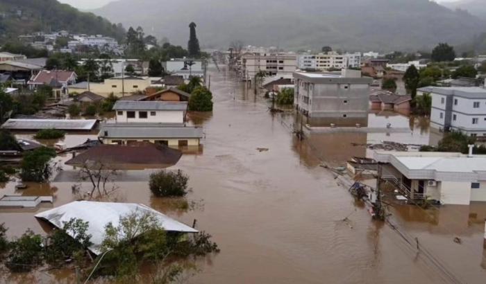 AJUDE RIO GRANDE DO SUL !
