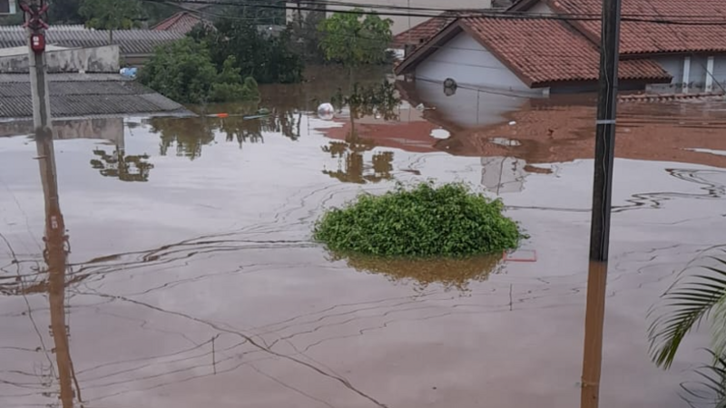 AJUDA EM CANOAS PELAS ENCHENTES!