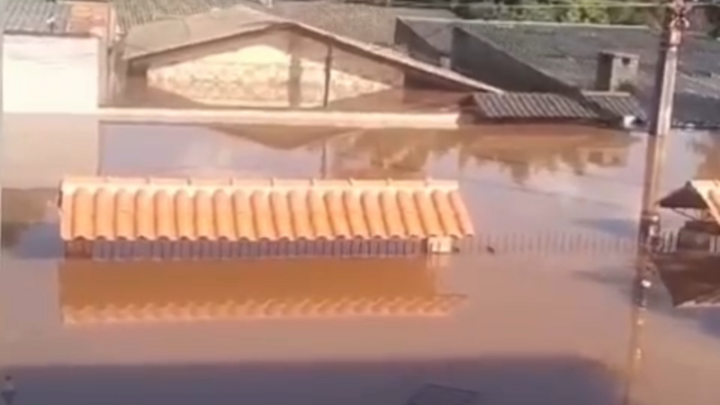 Ajude Celso e Janete a recuperar seu lar após enchente no RS! 