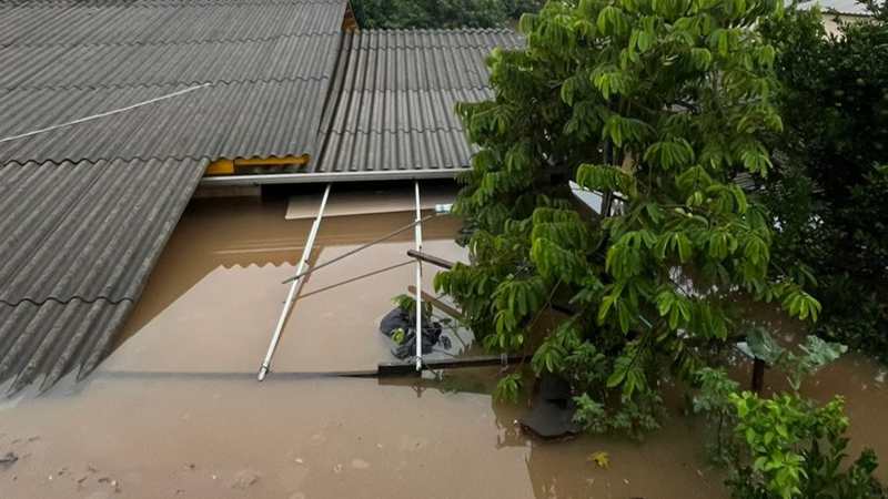 Ajude nossa família vítima das enchentes 