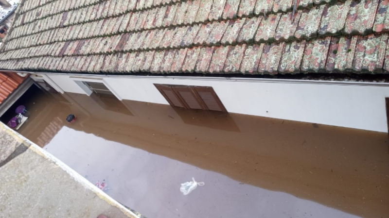 Emergência em Canoas: Ajude-me e à minha família