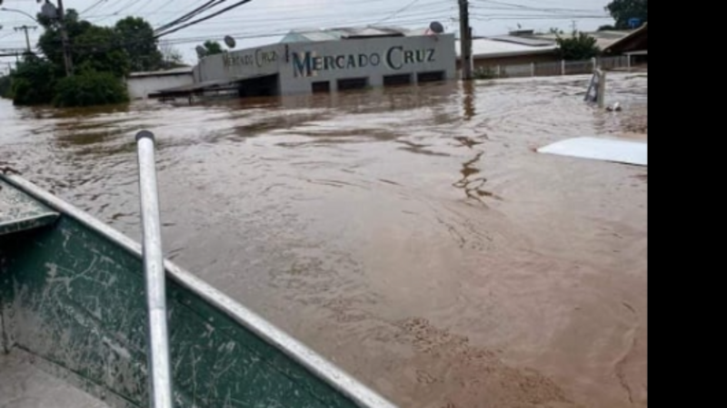 AJUDE A FAMILIA CAMPOS ( ALAGAMENTO CANOAS)