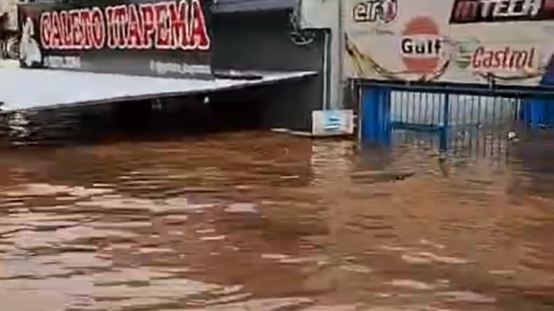 Enchente no RS - Casa Kelly e família 
