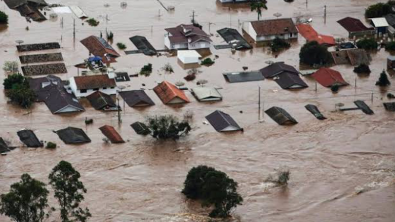 Reestruturação das moradias dos colaboradores e suas famílias.
