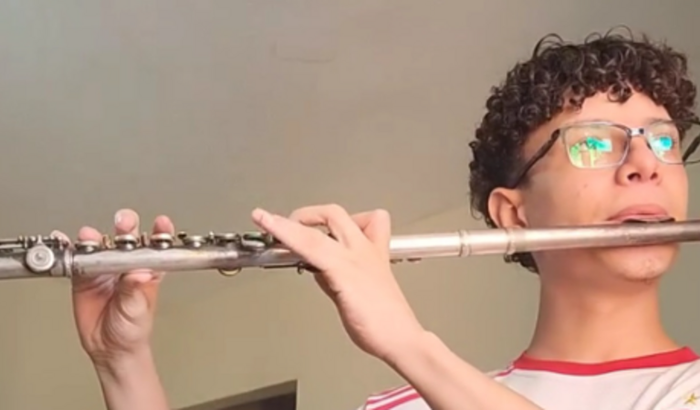 Ajude Guilherme a Comprar Uma Flauta