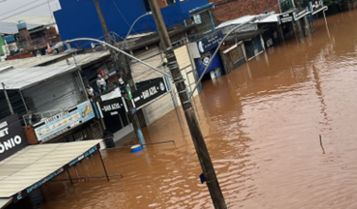 Um Novo Começo: Ajude a Fátima a reconstruir sua casa após perder tudo na enchente no RS