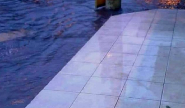 PERDI MINHA CASA, ME AJUDE A CONSEGUIR UMA CASA NOVA PORFAVOR.