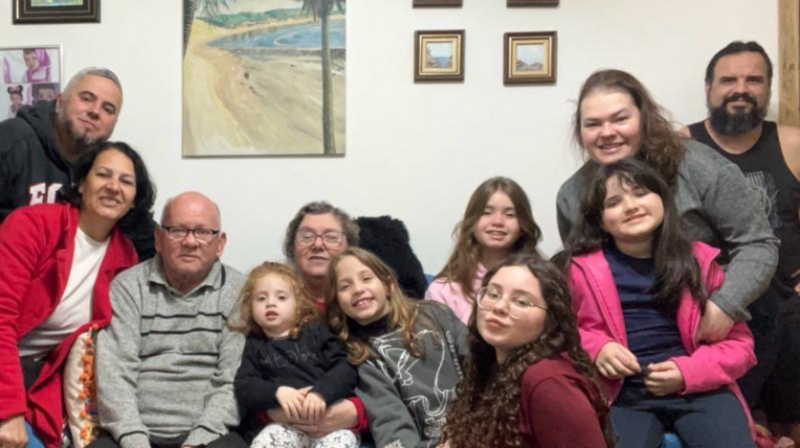 Ajuda para famílias que perderam tudo na enchente aqui em Canoas.