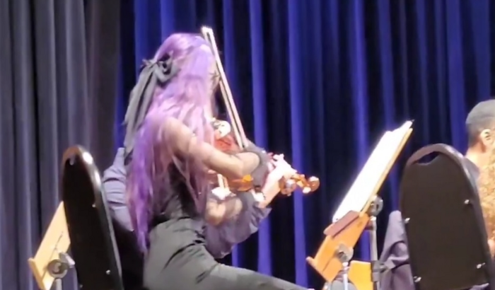 Ajude Vitória a ir para o Festival de Música em Londrina