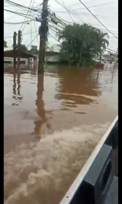 SOS Canoas, Porto Alegre e Pelotas