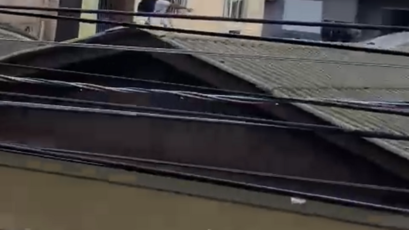 Ajuda para reconstruir casa Porto Alegre