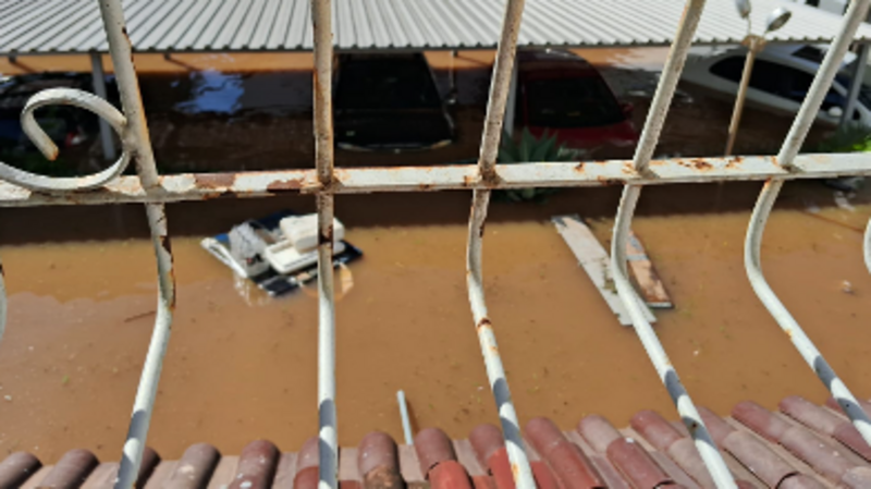 Ajude Ivan e Mari Santos nas enchentes do RS