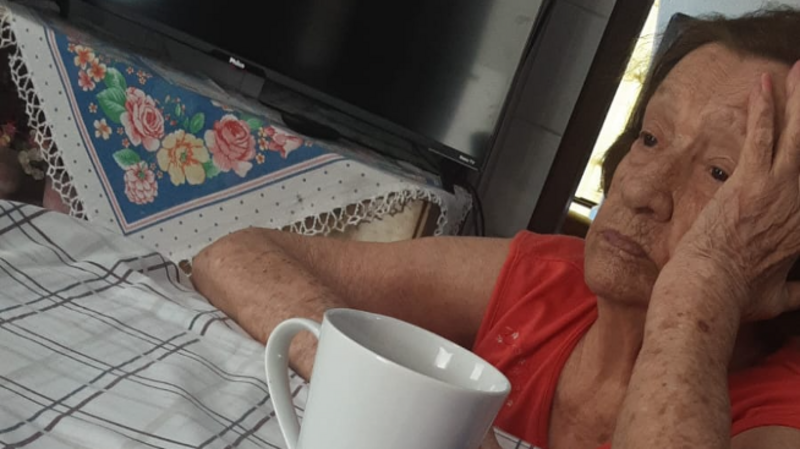 Ajude uma idosa de 94 anos a voltar para casa - enchente RS