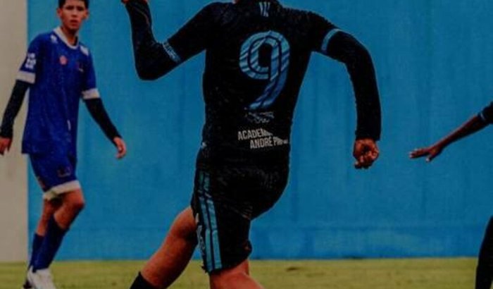 Ajuda nas minhas despesas de uma viagem para realizar meu sonho de ser jogador de futebol 