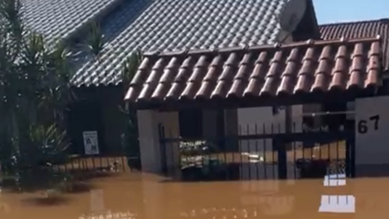 Ajude a familia do Roberto a reparar sua casa atingida pela enchente das chuvas do Rio Grande do Sul
