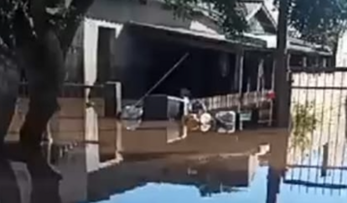 Ajude a Graziele Rodrigues lopes minha filha 