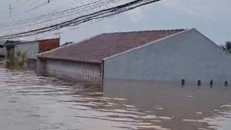 RECONSTRUIR casas colegas SEW-EURODRIVE Brasil - FILIAL RS - INUNDAÇÃO RS