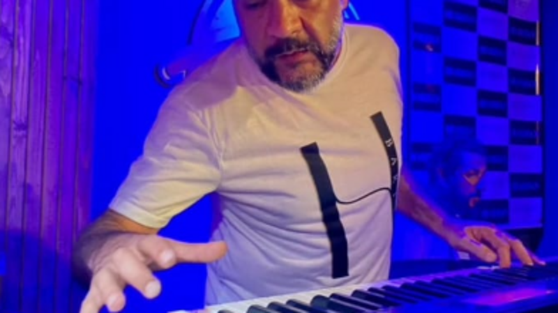 Obrigada: LEONEL conseguiu comprar o teclado! 