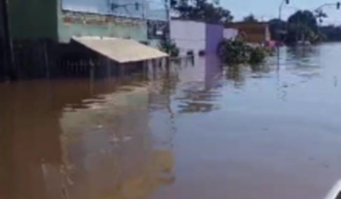Me ajude a reconstruir a minha casa