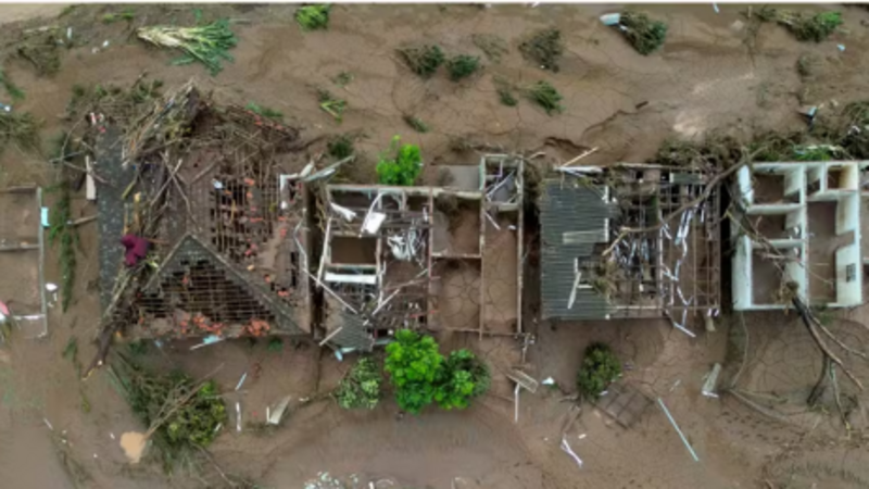 Água sanitária para o RS