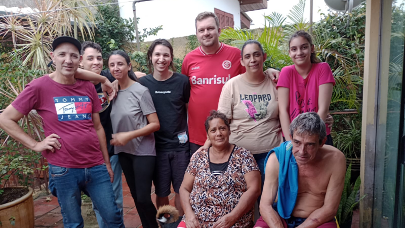 Ajude a Família de minha mãe a reconstruir suas VIDAS