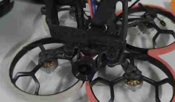 Ajude a comprar peça de drone, para voltar a trabalhar. 