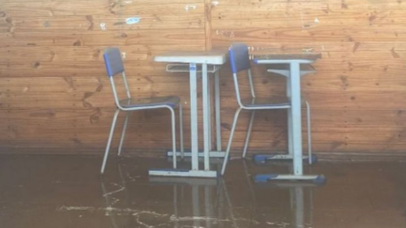 AJUDE A COMPRAR MATERIAL ESCOLAR PARA OS ALUNOS DO RS