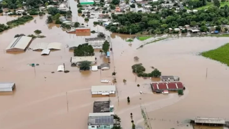 Vaquinha para ajudar a reconstruir nossa casa 