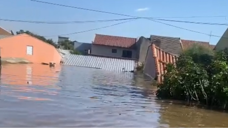 FRAGELADOS DA ENCHENTE 