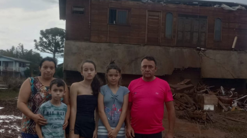 Ajudar a família do José - ENCHENTE em Cruzeiro do Sul