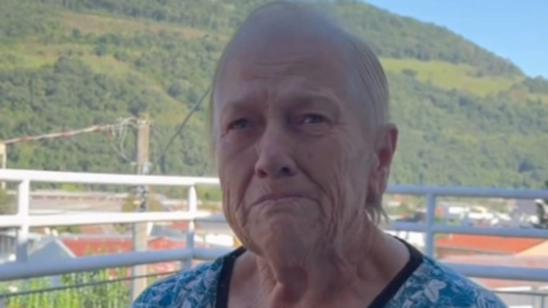 Juntos na Construção da casa da dona Nair - Muçum RS