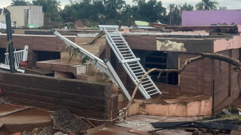 Casa nova da mãe ♥️