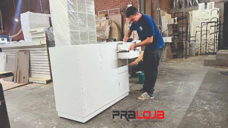 Doação de móveis para casas afetadas pelas enchentes