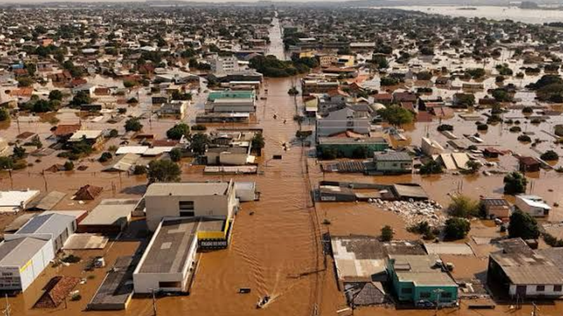 Ajuda para famílias de POA e Canoas