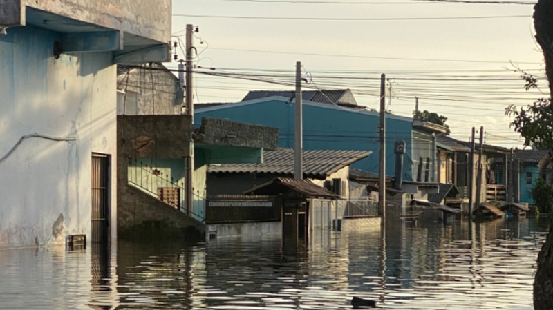 Enchente Sarandi Família Rosa
