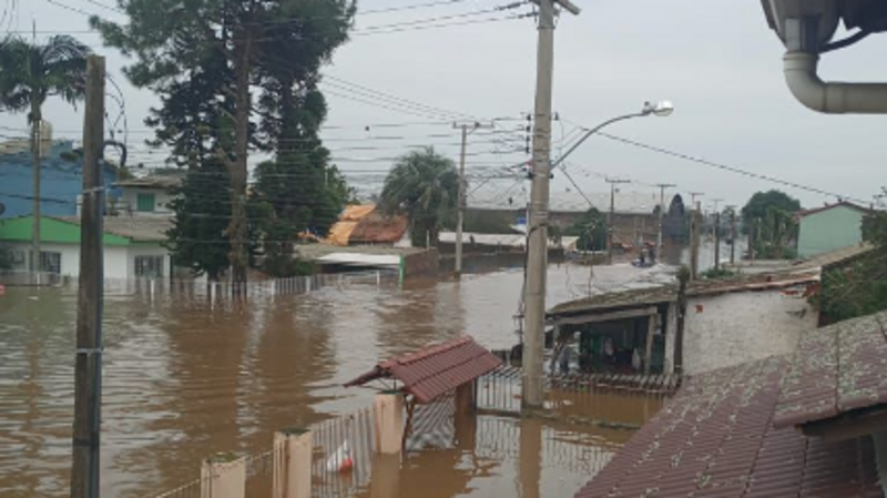 Reconstruindo a vida da Alice e do Carlos