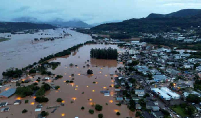 Maos solidarias ajude RS